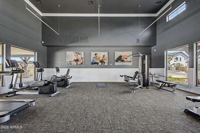 5823 E SANFORD Street, Mesa, AZ 85215