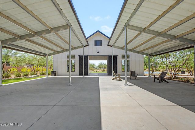 5823 E SANFORD Street, Mesa, AZ 85215