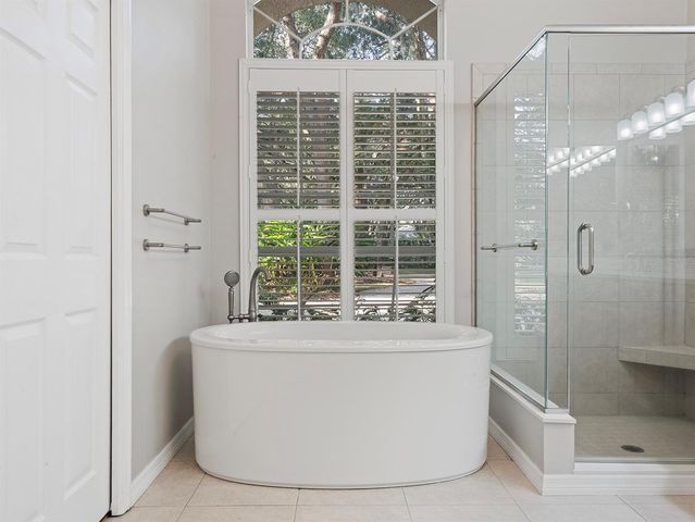 17012 PICKETTS COVE ROAD, Orlando, FL 32820