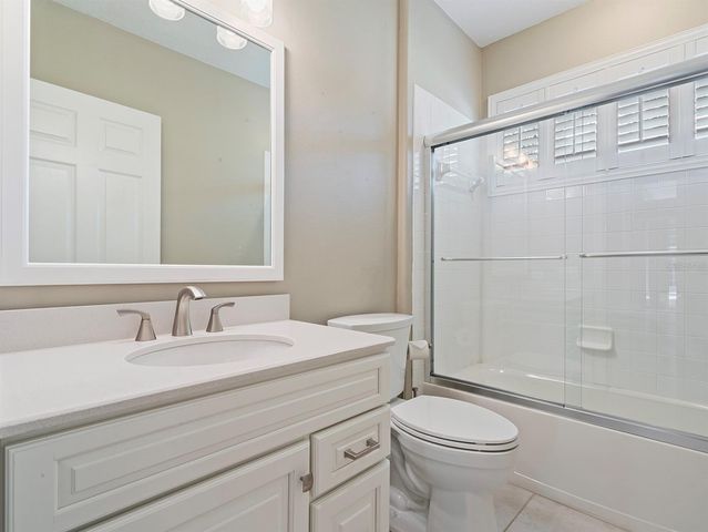 17012 PICKETTS COVE ROAD, Orlando, FL 32820