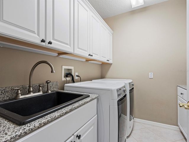 17012 PICKETTS COVE ROAD, Orlando, FL 32820