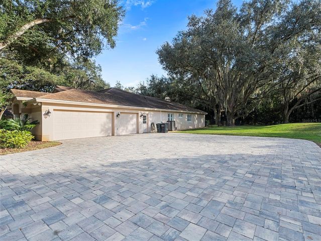 17012 PICKETTS COVE ROAD, Orlando, FL 32820
