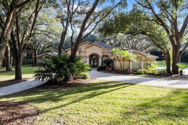 17012 PICKETTS COVE ROAD, Orlando, FL 32820