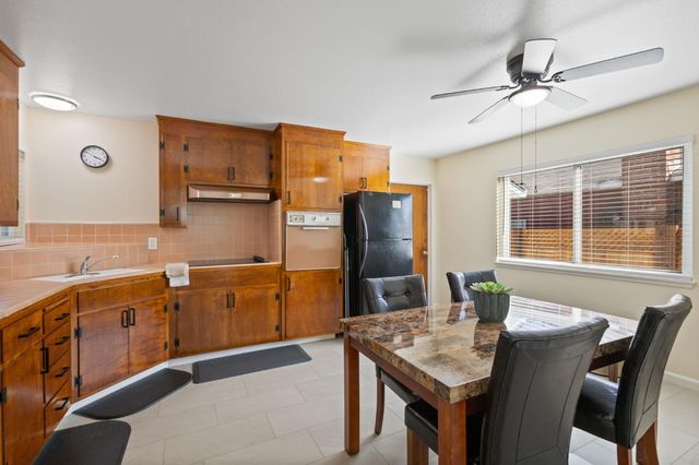 9221 N El Dorado St, Stockton, CA 95210