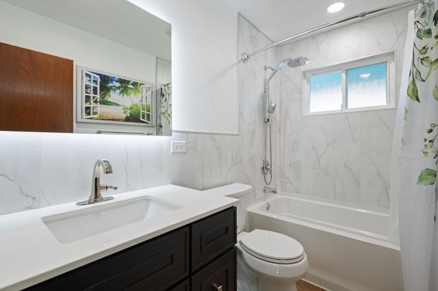 9221 N El Dorado St, Stockton, CA 95210