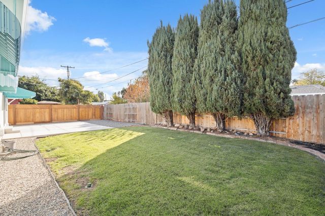 9221 N El Dorado St, Stockton, CA 95210