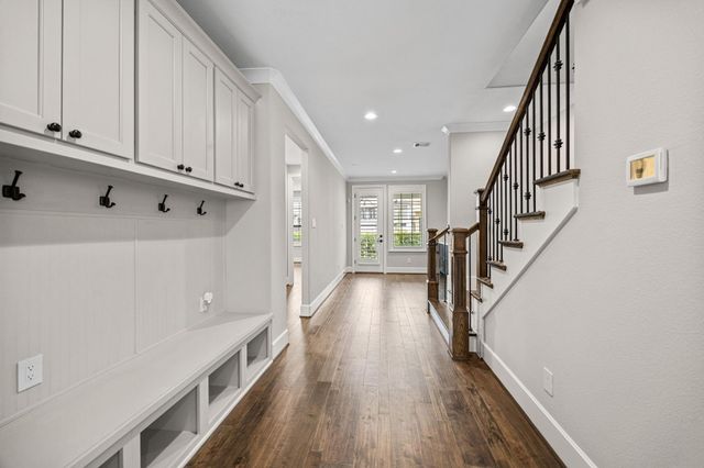 14008 Memorial Reserve Place, Houston, TX 77079