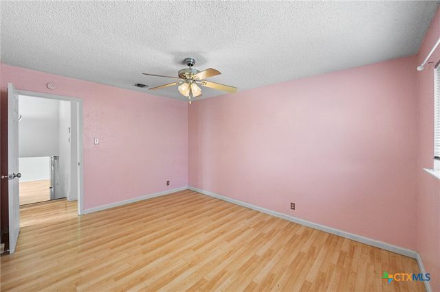 6102 Woodmoor Street, San Antonio, TX 78249