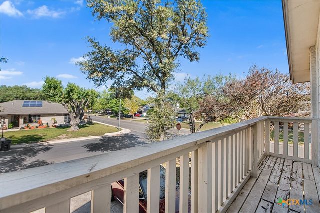 6102 Woodmoor Street, San Antonio, TX 78249