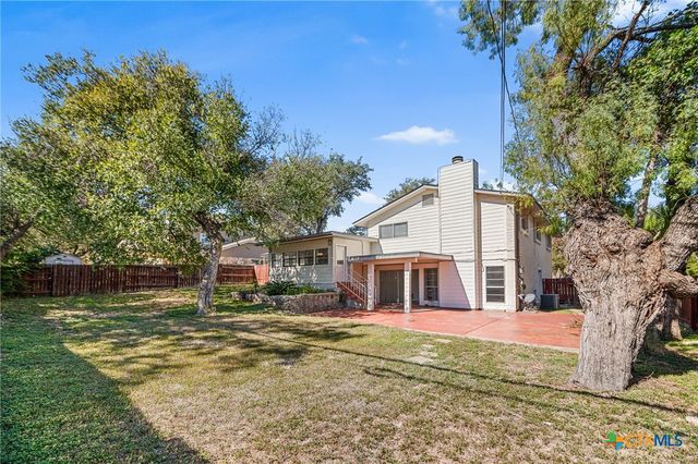 6102 Woodmoor Street, San Antonio, TX 78249