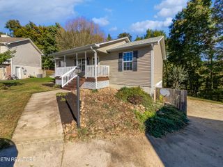 7517 Barnbrook Lane, Knoxville, TN 37918