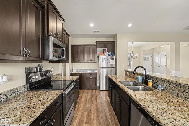 73 Stagwood Drive, Selma, NC 27576