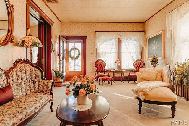 104 W 3rd Street, Dixon, MO 65459