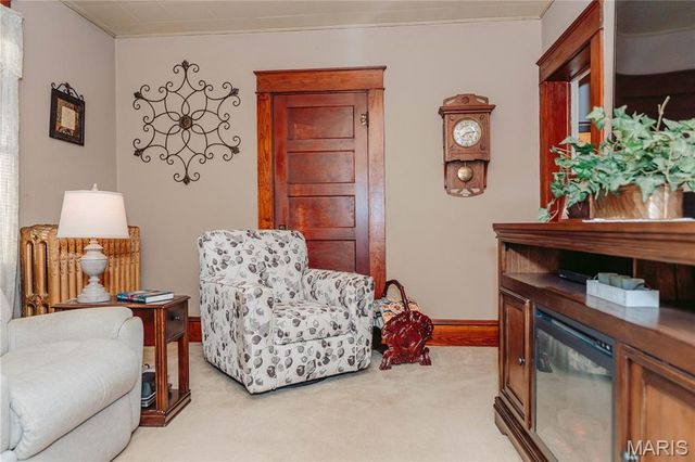 104 W 3rd Street, Dixon, MO 65459