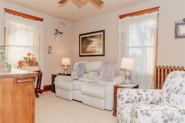 104 W 3rd Street, Dixon, MO 65459