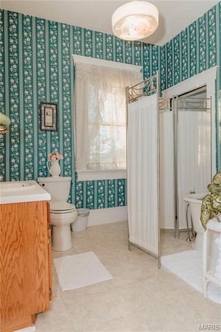 104 W 3rd Street, Dixon, MO 65459