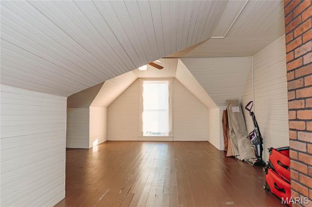 104 W 3rd Street, Dixon, MO 65459