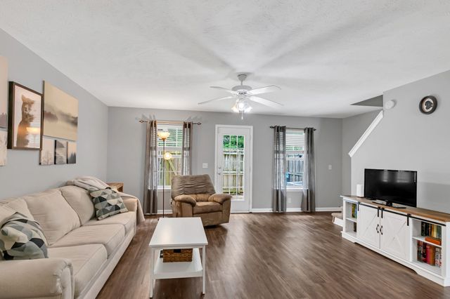 243 Shoshone Pl, Murfreesboro, TN 37128