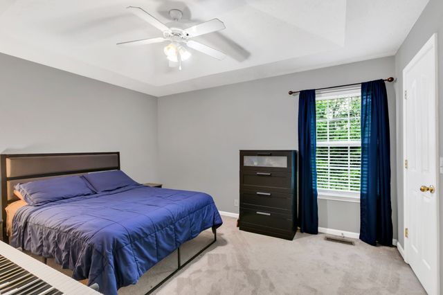 243 Shoshone Pl, Murfreesboro, TN 37128
