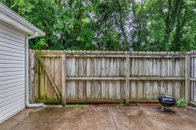 243 Shoshone Pl, Murfreesboro, TN 37128
