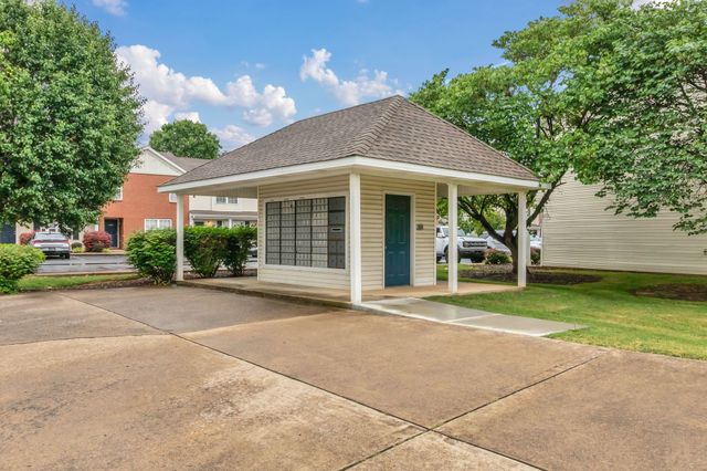 243 Shoshone Pl, Murfreesboro, TN 37128