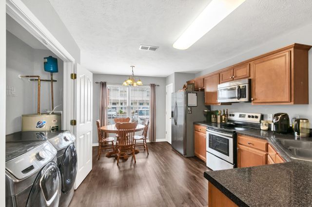 243 Shoshone Pl, Murfreesboro, TN 37128