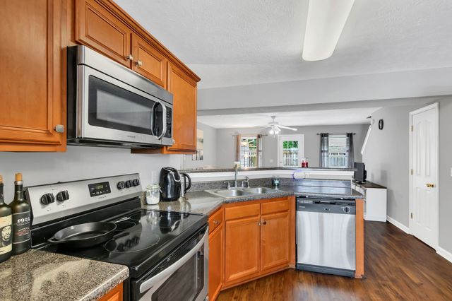 243 Shoshone Pl, Murfreesboro, TN 37128