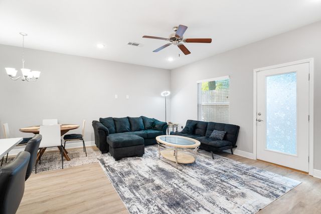 319 Carmel Drive 4, Fort Walton Beach, FL 32547