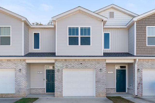 319 Carmel Drive 4, Fort Walton Beach, FL 32547