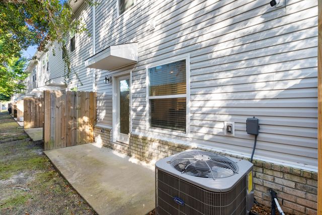 319 Carmel Drive 4, Fort Walton Beach, FL 32547