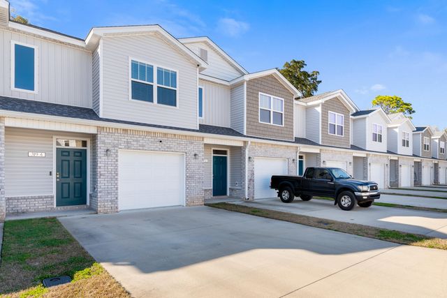 319 Carmel Drive 4, Fort Walton Beach, FL 32547