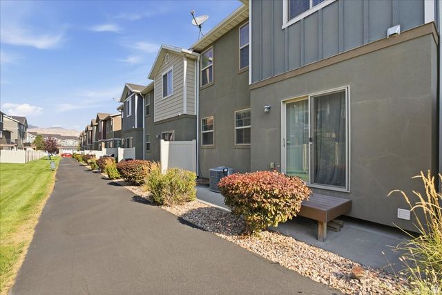 5223 W ARMADA WAY, Herriman, UT 84096