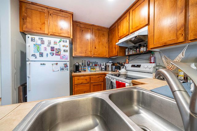 887 Silver Fox Drive, Central Point, OR 97502