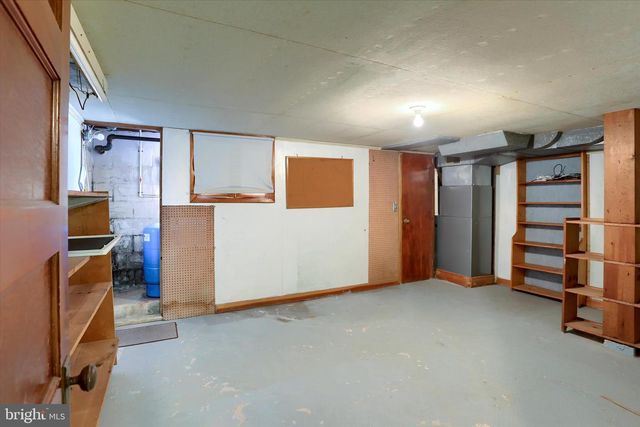 678 LITTLESTOWN RD, Littlestown, PA 17340