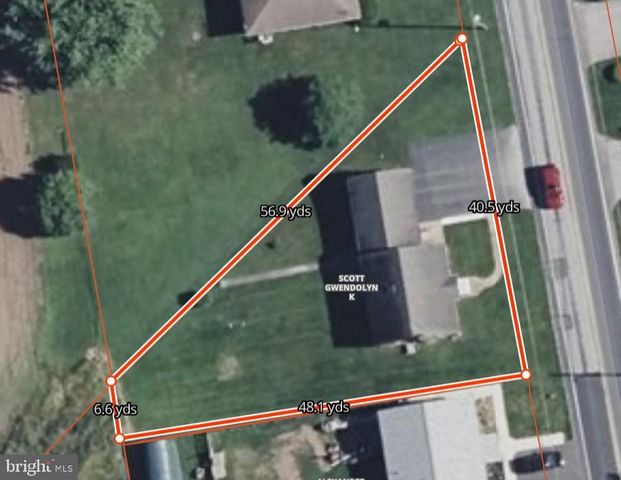 678 LITTLESTOWN RD, Littlestown, PA 17340