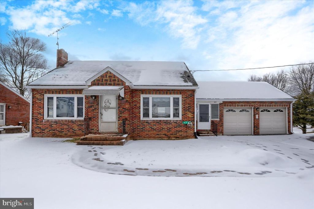 678 LITTLESTOWN RD, Littlestown, PA 17340