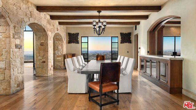 340 N Kanan Dume Road, Malibu, CA 90265