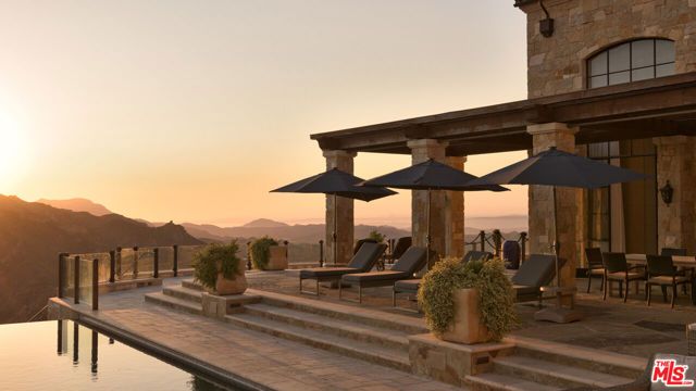 340 N Kanan Dume Road, Malibu, CA 90265