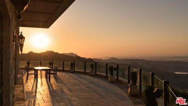 340 N Kanan Dume Road, Malibu, CA 90265