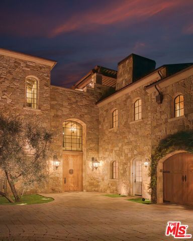 340 N Kanan Dume Road, Malibu, CA 90265