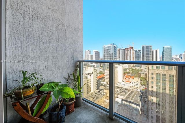 151 SE 1st St 2308, Miami, FL 33131