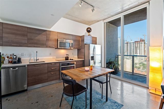 151 SE 1st St 2308, Miami, FL 33131