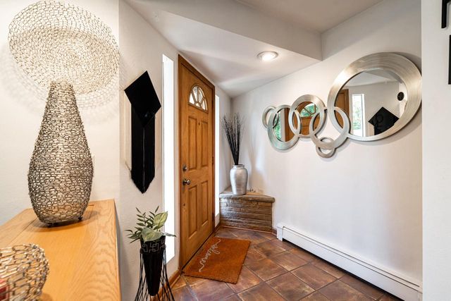 3725 W Abbott AVENUE, Greenfield, WI 53221