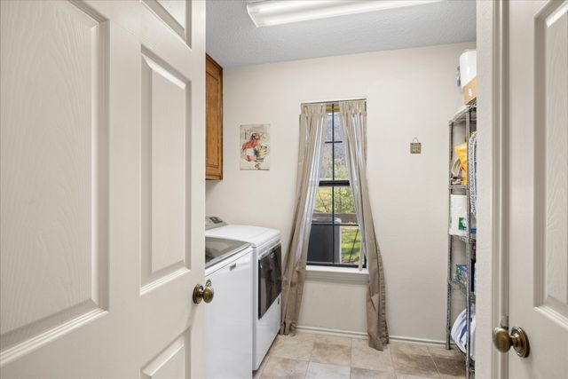 1701 Hitching Post Road, Granbury, TX 76049