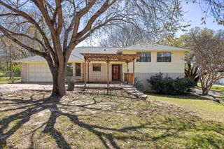 1701 Hitching Post Road, Granbury, TX 76049