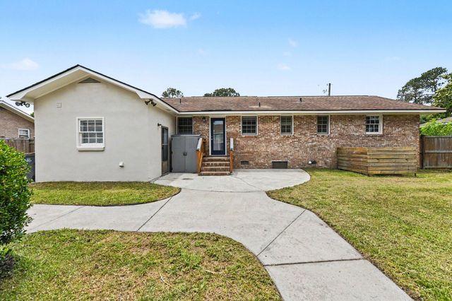 18 Ophir Drive, Charleston, SC 29407