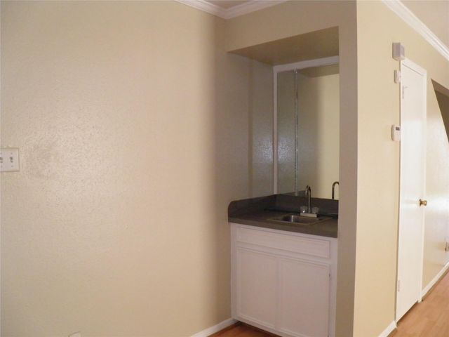 11000 Kinghurst Street 115, Houston, TX 77099