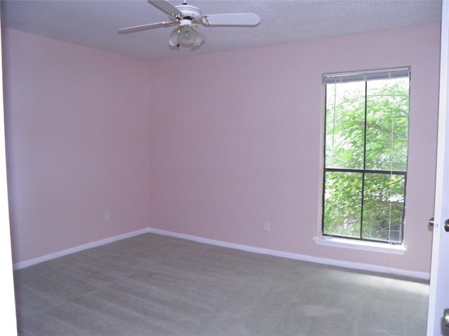 11000 Kinghurst Street 115, Houston, TX 77099