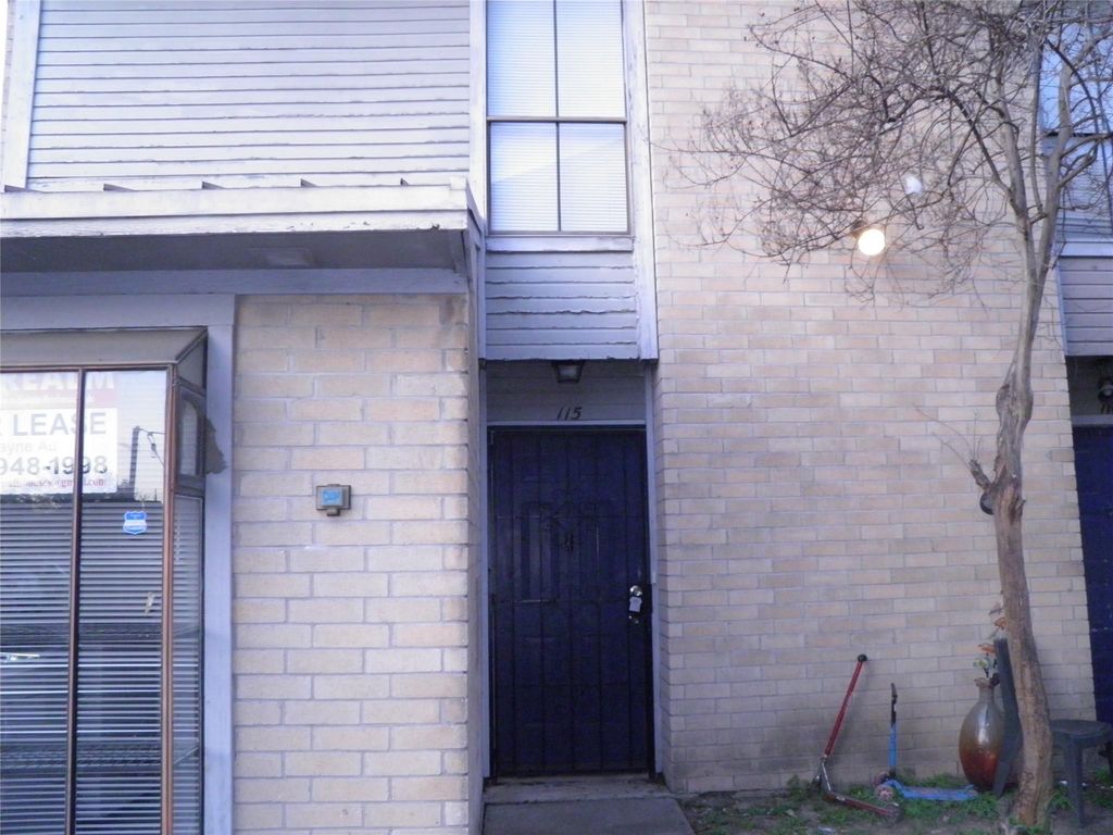 11000 Kinghurst Street 115, Houston, TX 77099