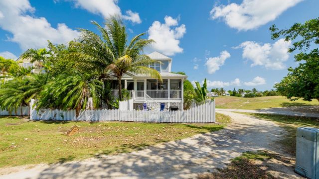 48 Kingfisher Lane, Key West, FL 33040